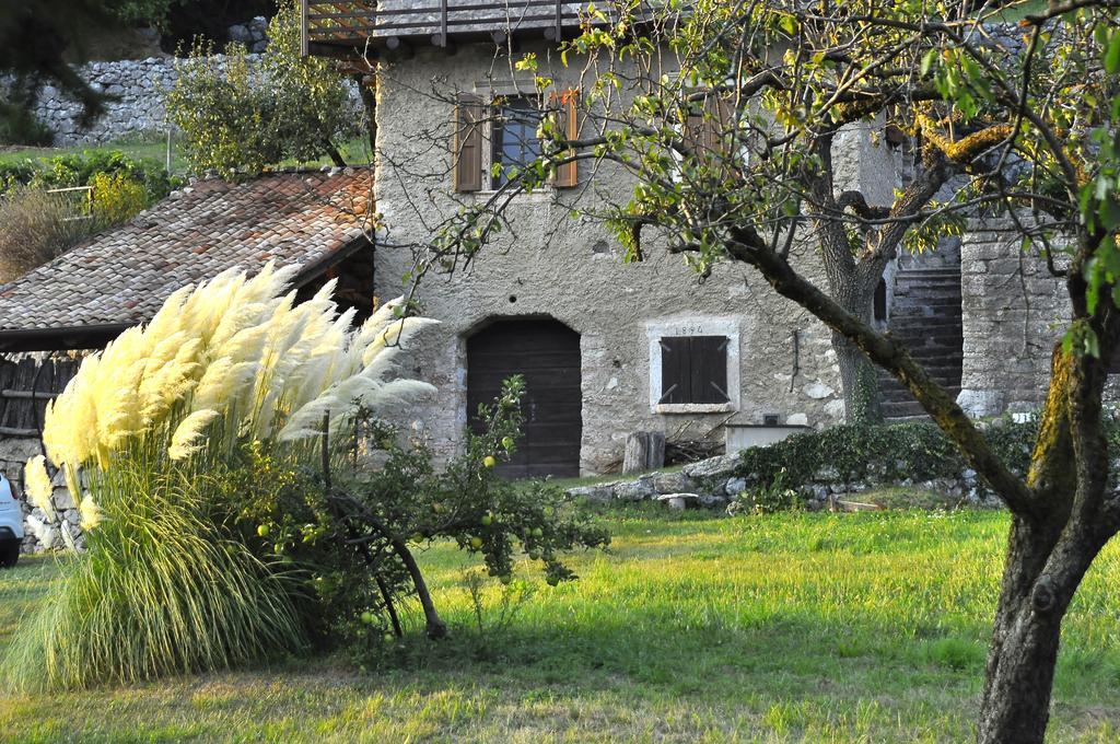 Hotel Santa Barbara Ronzo-Chienis Exterior photo